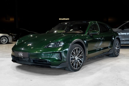Porsche Taycan 4 Cross Turismo