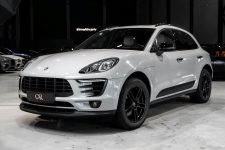 Porsche  Macan