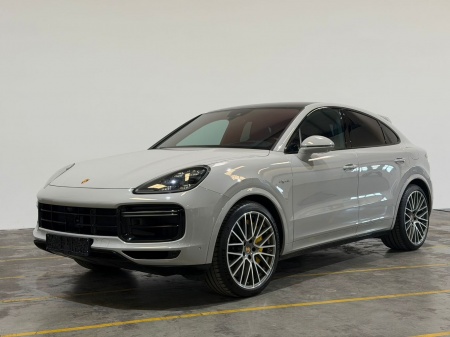 Porsche Cayenne Turbo S Hybrid